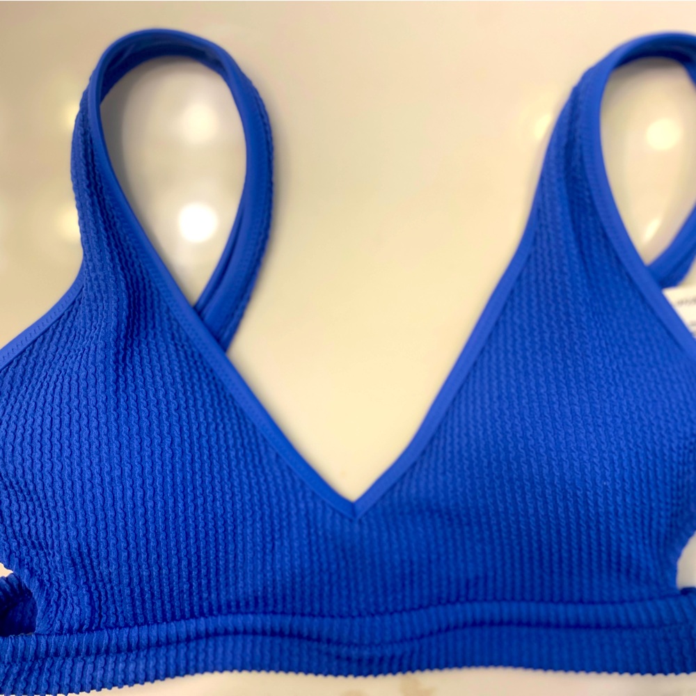Bikini top